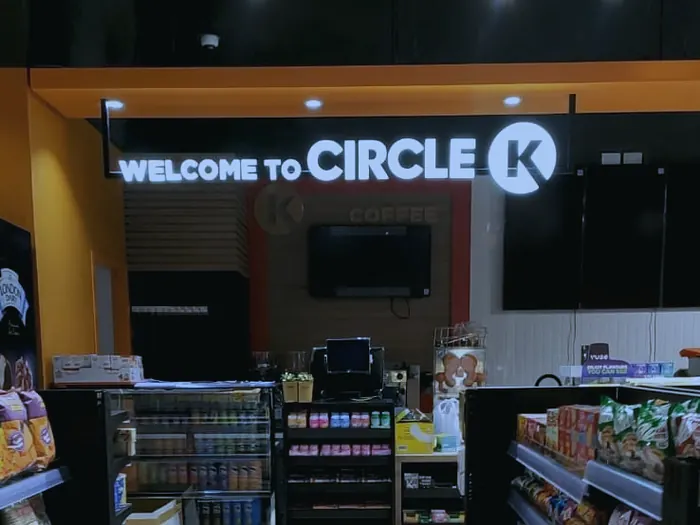 Circle K minimart, Jebel Ali: welcome fascia over the coffee counter (frame 3 of 3)